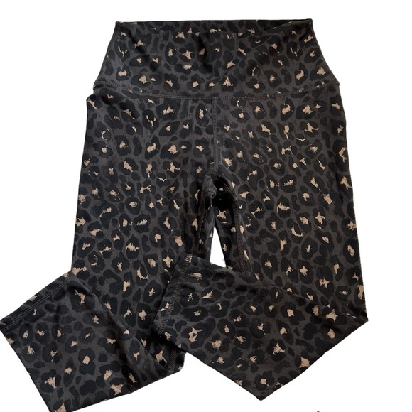 Varley Black and Pink Leopard Leggings - Picture 6 of 6